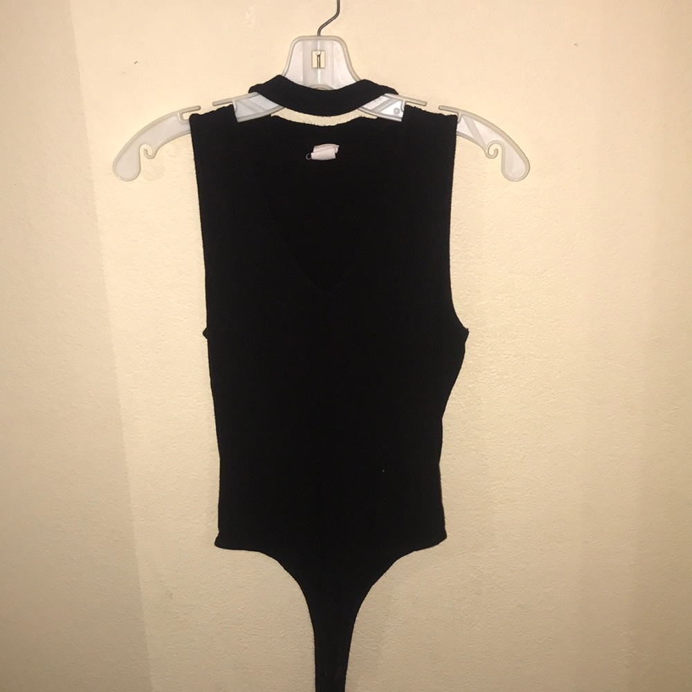 Black chocker body suit